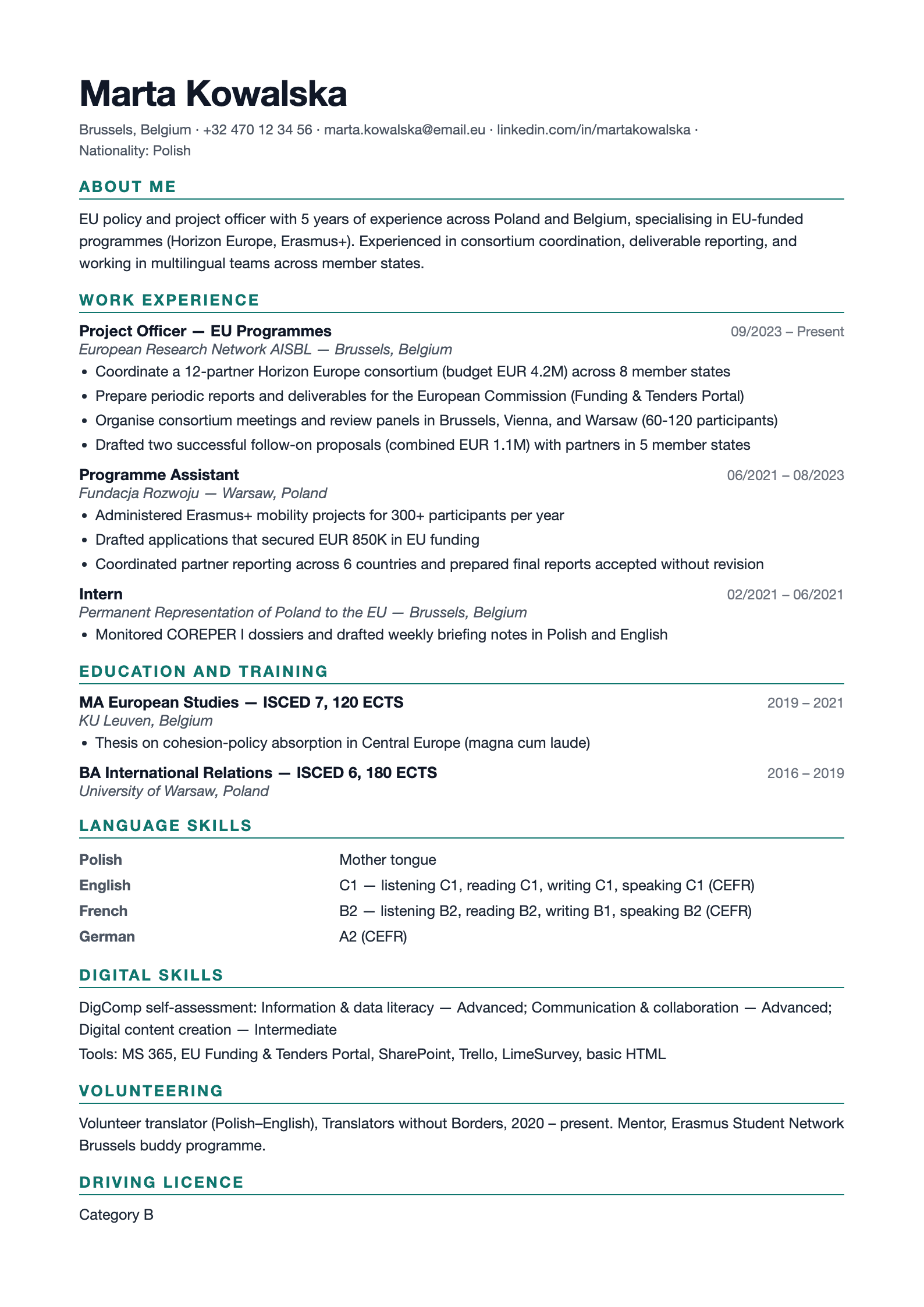 Preview of the free Europass CV template with CEFR language grid and ECTS education entries