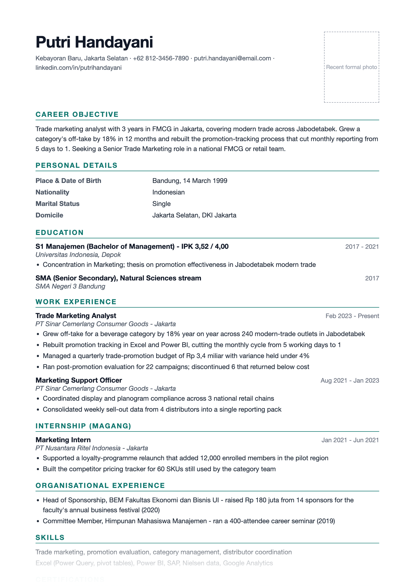 Preview of the free Indonesia CV template in English with IPK, S1 education and organisational experience sections